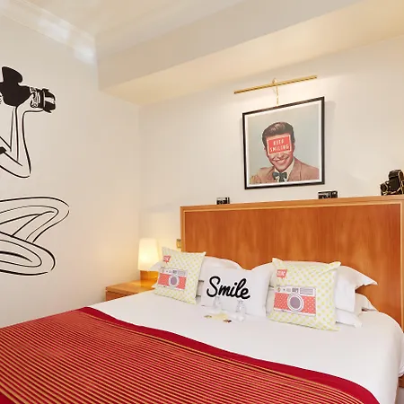 Hotel Waldorf Trocadero Tour Eiffel Parigi