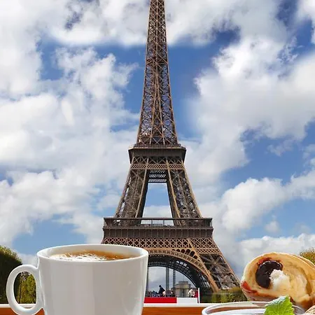 Waldorf Trocadero Tour Eiffel 4* Parigi