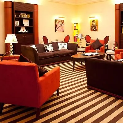 Hotel Waldorf Trocadero Tour Eiffel Parigi